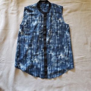 Tahari sleeveless top